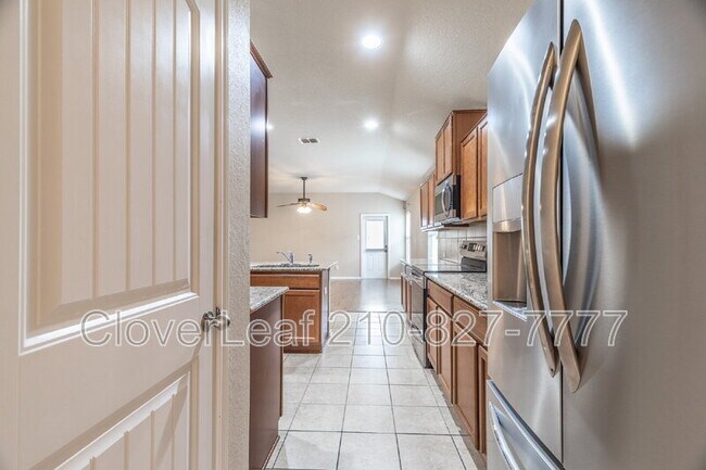 Building Photo - 8126 Radiant Star