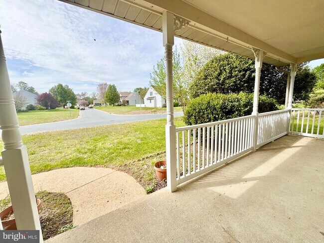 Building Photo - 501 Falcon Dr