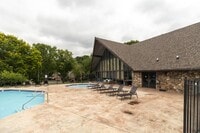 Building Photo - 8510 Madrid Ct