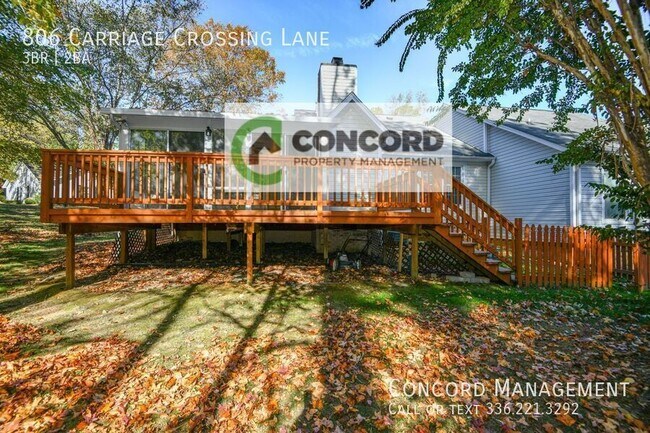 Building Photo - 806 Carriage Crossing Ln