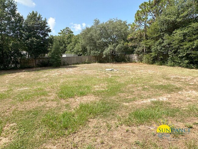 Building Photo - 8415 Tortuga St
