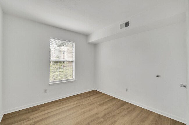 Building Photo - Location, Community, Quality Living. It St...