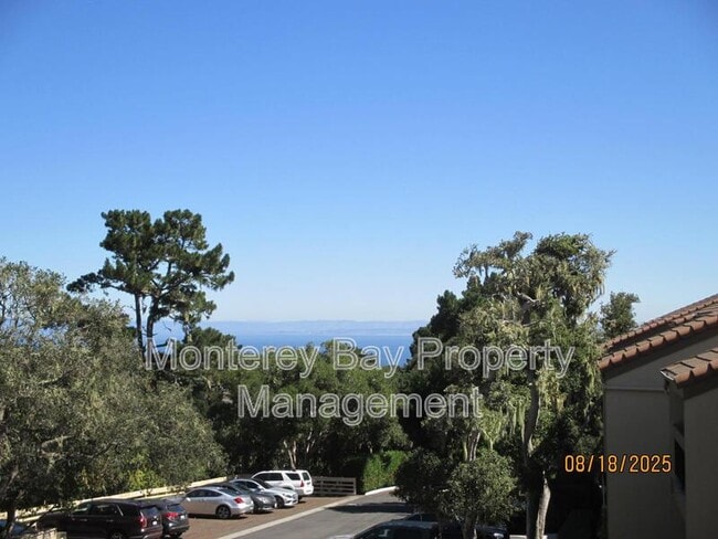 Building Photo - 3204 Golden Oaks Ln