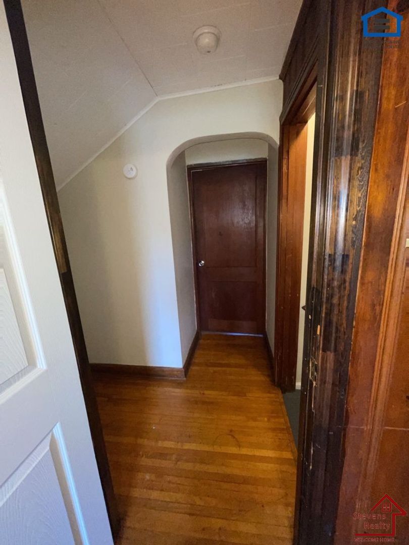 Building Photo - 3502 Lansing Ave