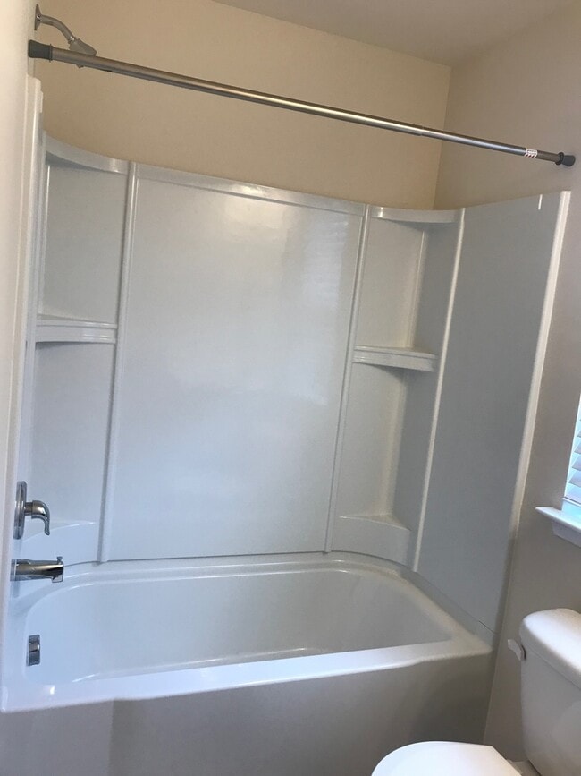 Building Photo - BEAUTIFUL! 4 Bedrooms/3.5 baths in Wild Wing. Spacious & Tons of space!