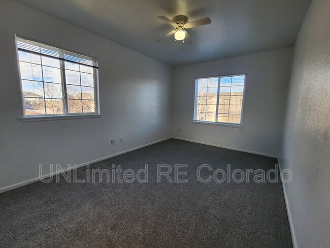 Building Photo - 15700 E Jamison Dr