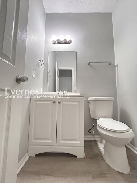 Building Photo - 263 Elm Forest Way