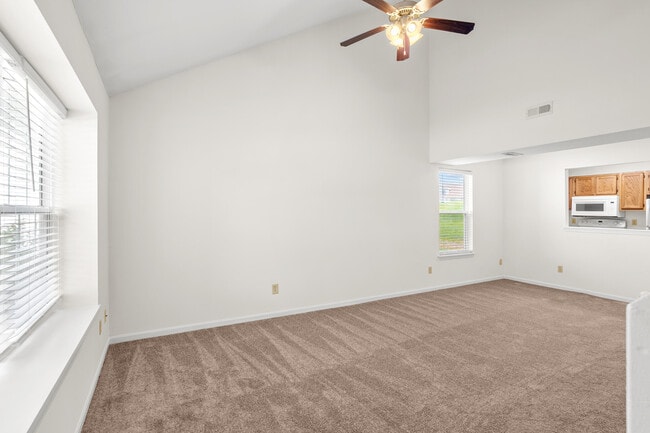 Building Photo - 3504 Delmar Ct