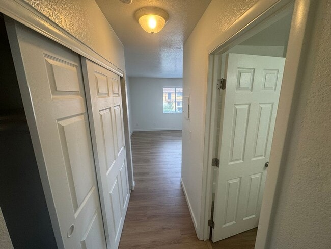 Building Photo - Lucite Lane