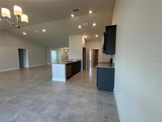 Building Photo - 4984 SW 91st PL