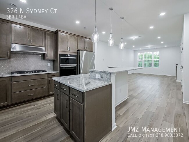 Building Photo - 326 N Sydney Ct