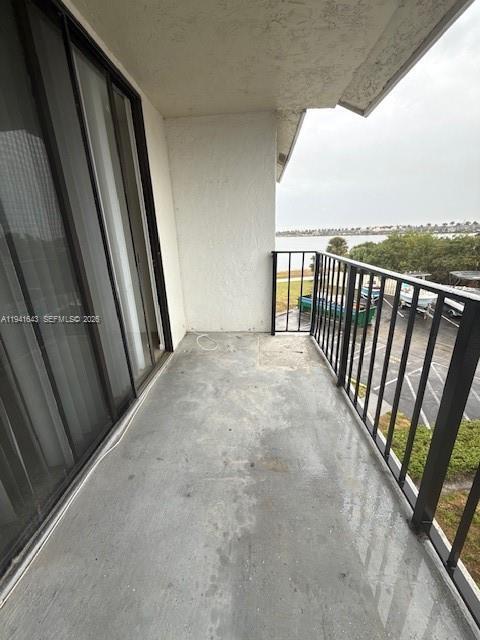 Building Photo - 760 Executive Center Dr