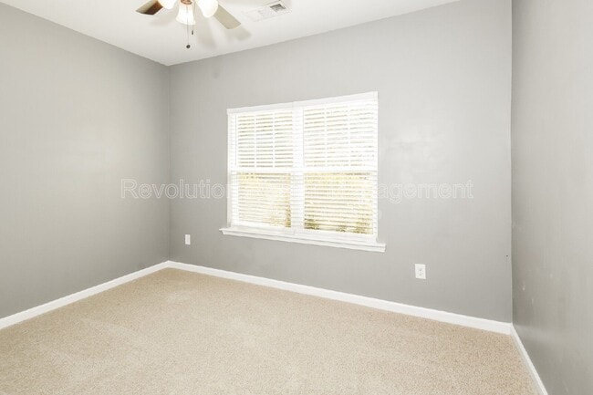 Building Photo - 20 Susie Creek Ln