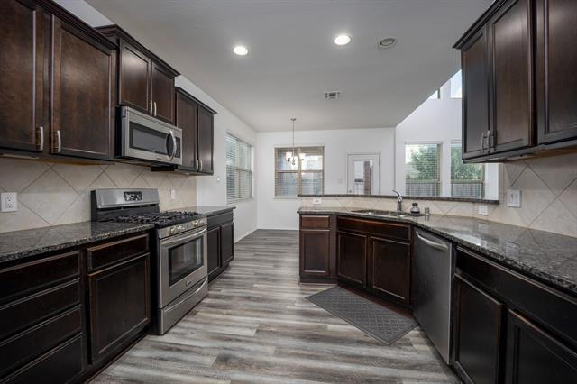 Building Photo - 1300 Coleman Dr