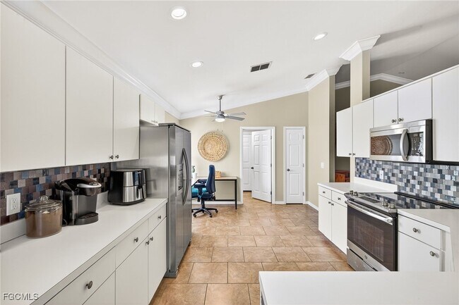 Building Photo - 17974 Oakmont Ridge Cir