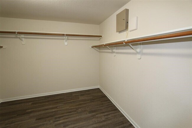 Building Photo - 21611 Mt Elbrus Way