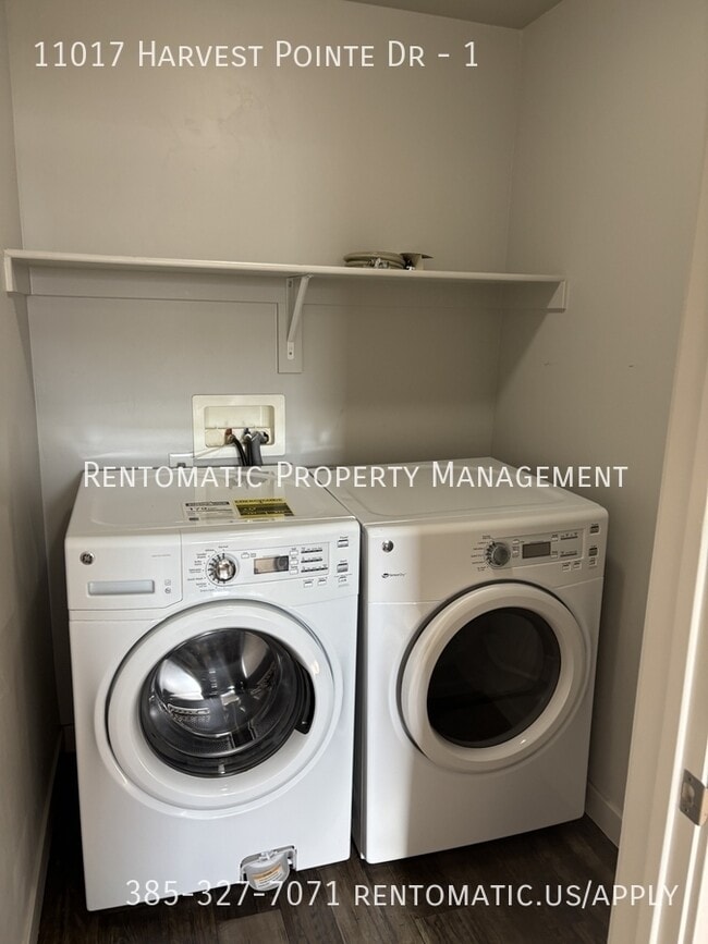 Building Photo - 11017 Harvest Pointe Dr