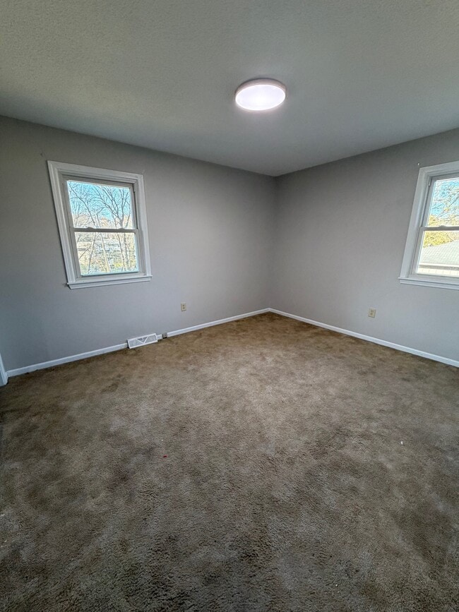 Building Photo - 1426 Northfield Park Blvd