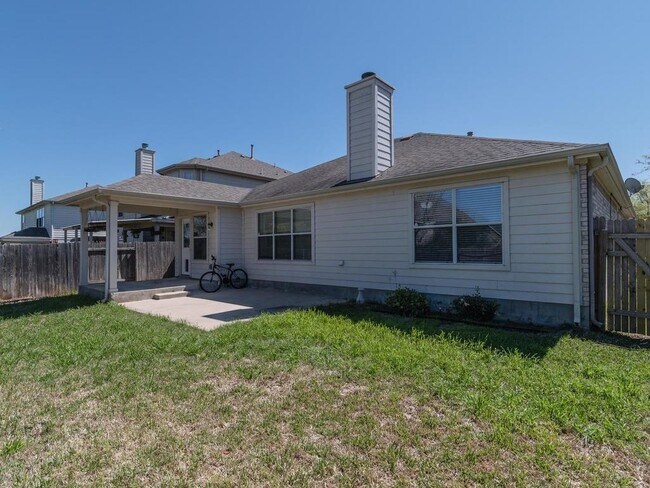 Building Photo - 745 Rusk Rd