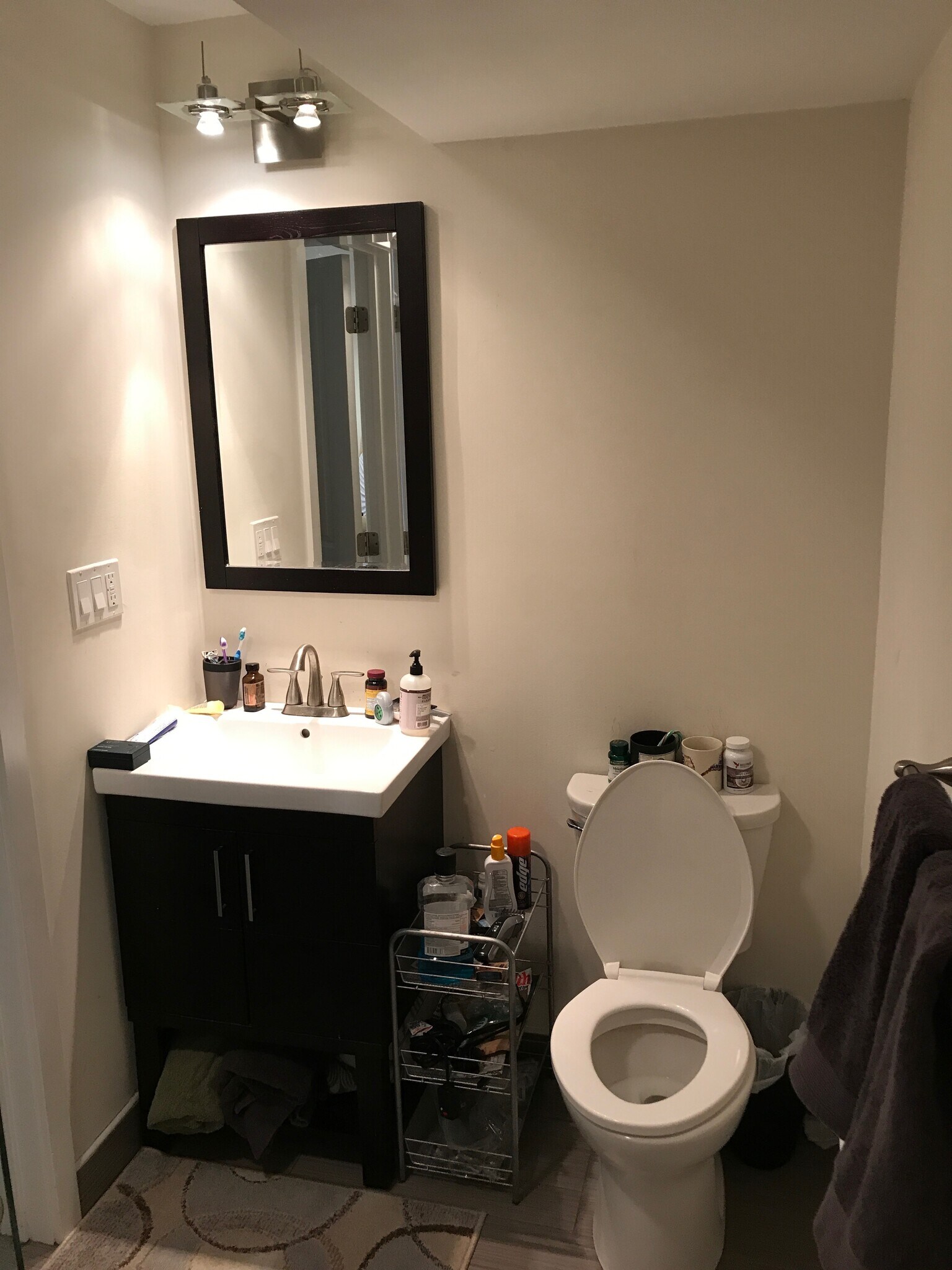 bathroom - 1235 S 17th St