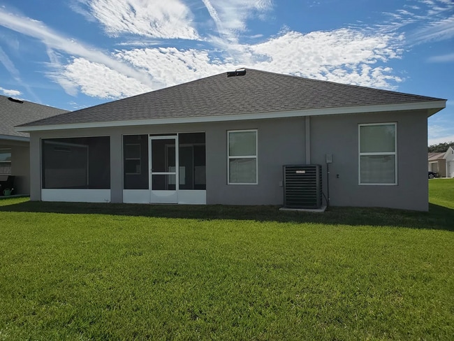 Building Photo - South Lakeland 3 bedroom 2 bath!