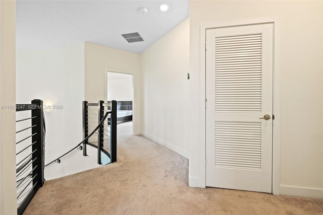 Building Photo - 16060 NW 89th Ct