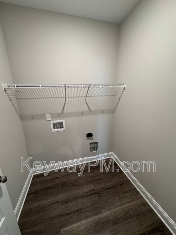 Building Photo - 2071 Denmark Ave SE