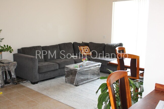 Building Photo - 2 story Townhouse, 3 bedroom, 2.5 bath in Saint Cloud FL.