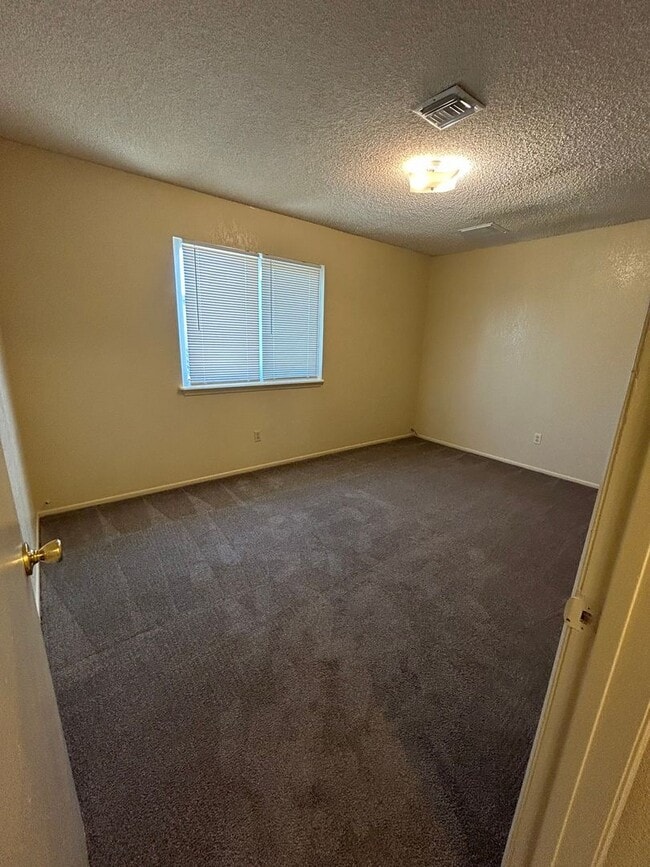 Building Photo - COMING SOON!  3 Bedroom 2 bath Home in Chocolate Drop Area of 29 Palms