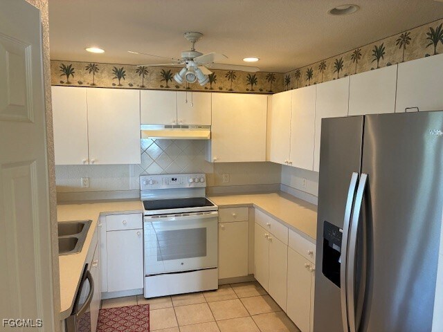 Building Photo - 5410 Chiquita Blvd S