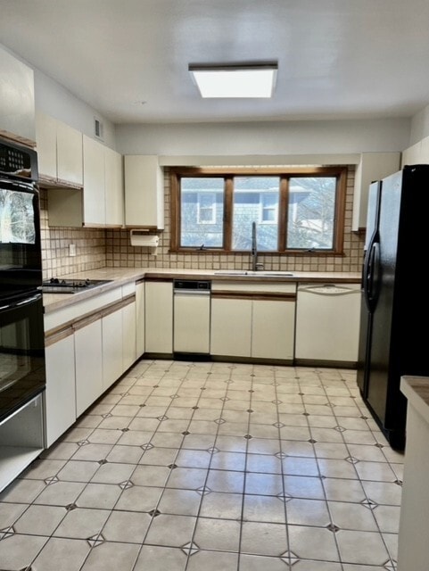 Building Photo - Soundview