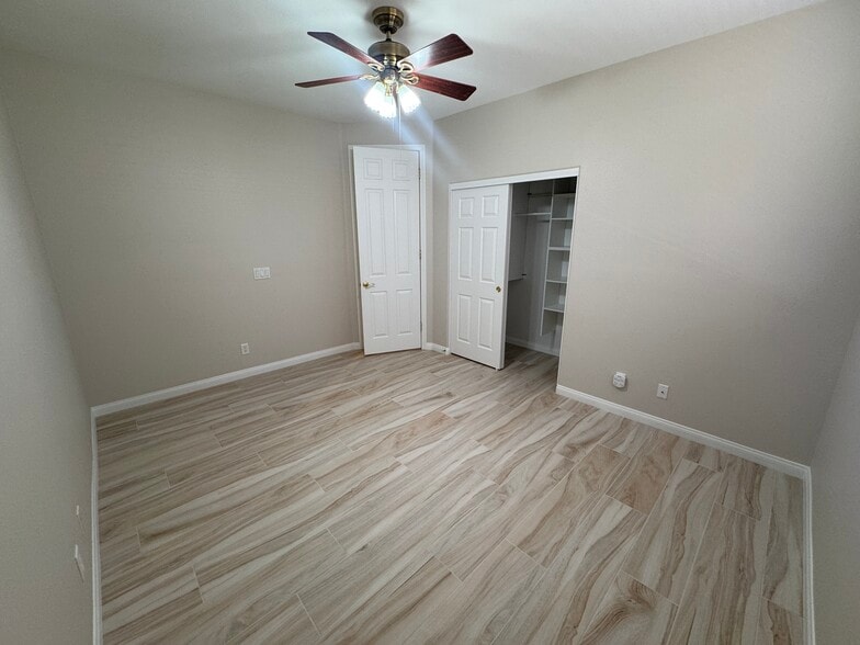 Building Photo - 712 Pinnacle Heights Ln