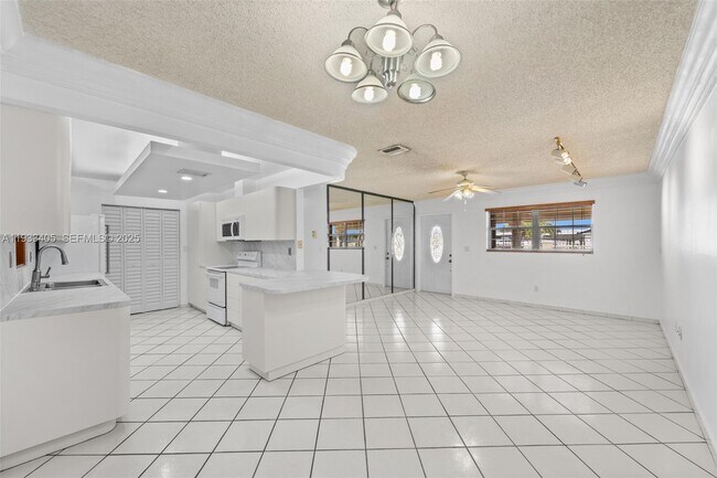 Building Photo - 11620 SW 179th Terrace