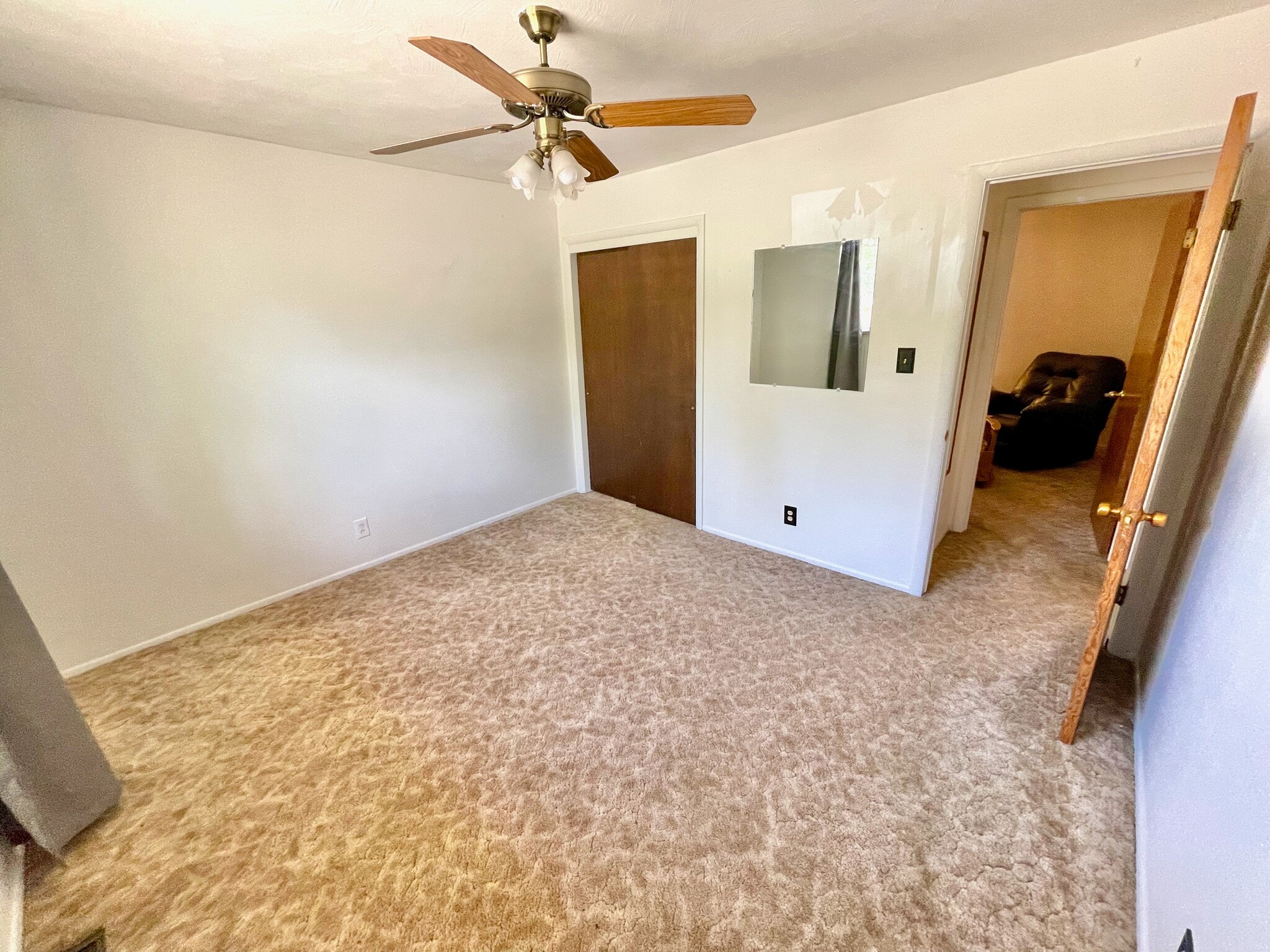 Building Photo - 3845 Linda Vista Ln
