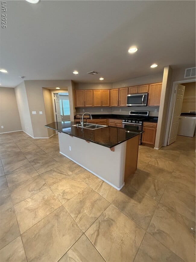 Building Photo - 5614 Markley Ave