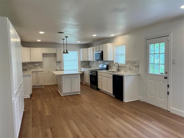 Building Photo - 2406 Ridgecrest Dr