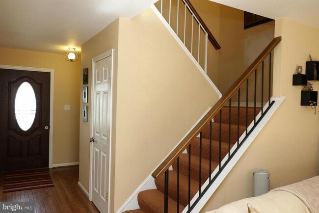 Building Photo - 5422 Crows Nest Ct