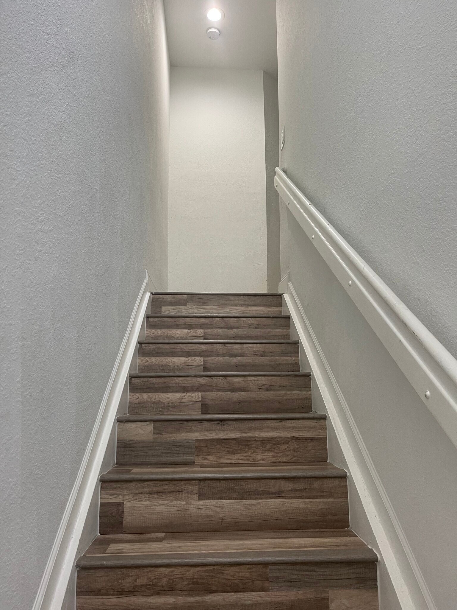 Building Photo - 1955 Marsh Harbor Dr