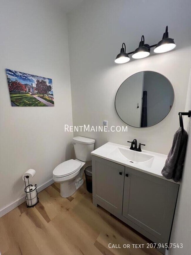 Building Photo - 113 N Lancey St