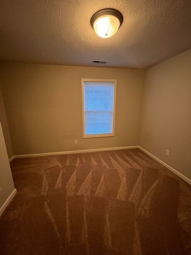 Building Photo - Upper Stone Apartments