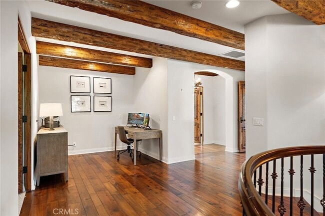 Building Photo - 5 Via Monarca St