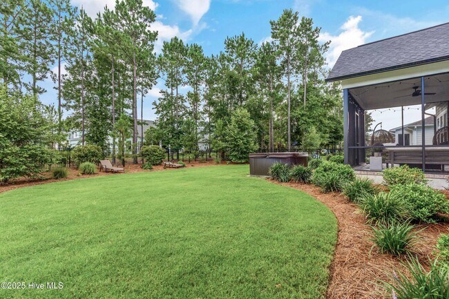 Building Photo - 2676 W Timber Crest Dr