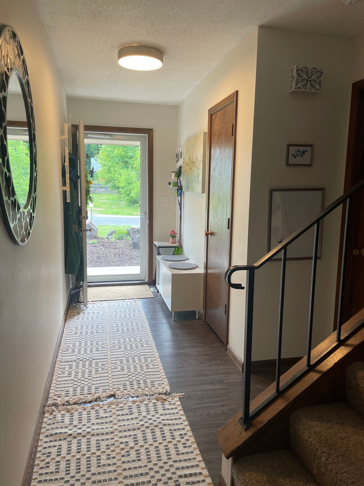 Main hallway - 5665 Wood Duck Cir