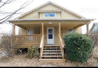 Building Photo - 316 S Taylor St