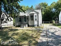 Building Photo - 19323 Kenosha St