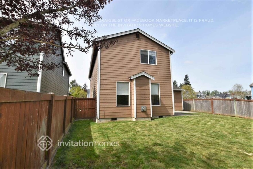 Building Photo - 15005 87th Ave E