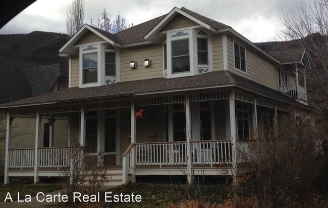 Primary Photo - 3 br, 2.5 bath House - 827 Pitkin Ave