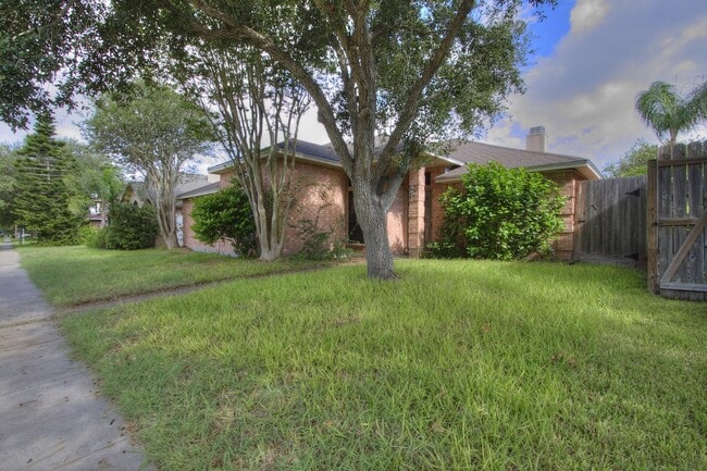 Building Photo - 4510 Silver Hollow Dr