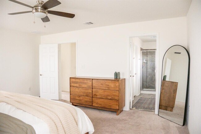 Building Photo - 6305 Conestoga Wagon Way