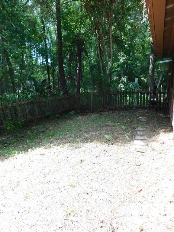 Building Photo - 4304 NE 17th Ter